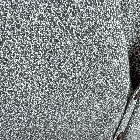 Gap Gray Heather Long Sleeve V-Neck Button Up Cardigan Sweater Size XL - Picture 3 of 5